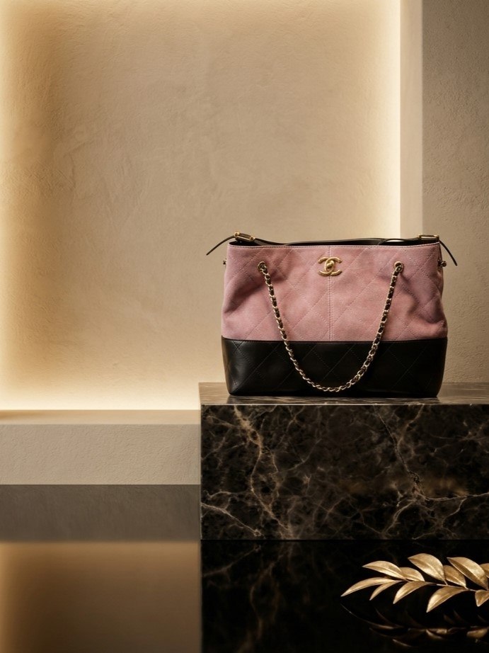 Luxuary handbag.